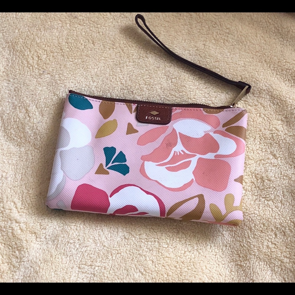 Fossil Wristlet